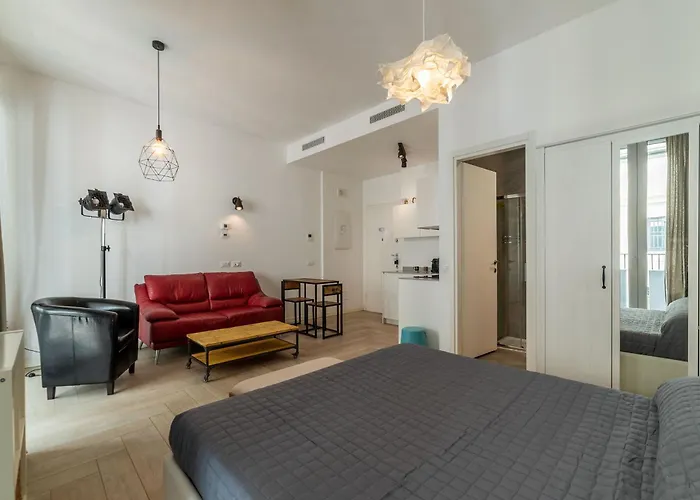 Guesthost - Ostiense Modern Apartment *