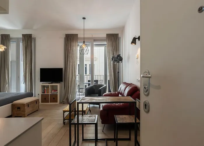 Guesthost - Ostiense Modern * Rom